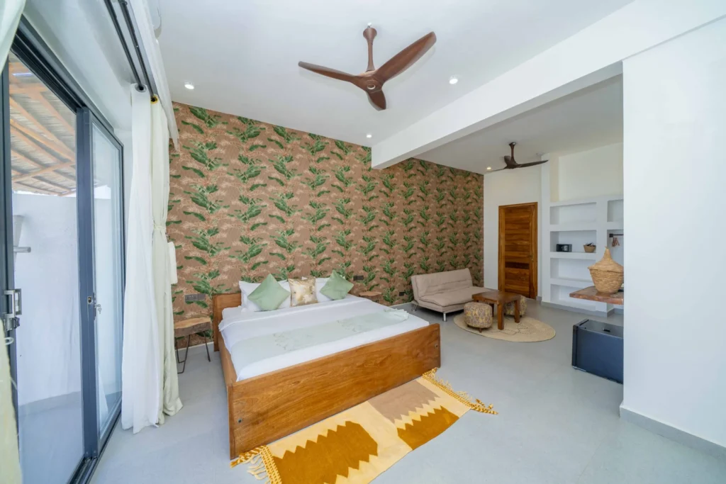 7 Superior Room – King Bed 1 scaled lwsoptimized